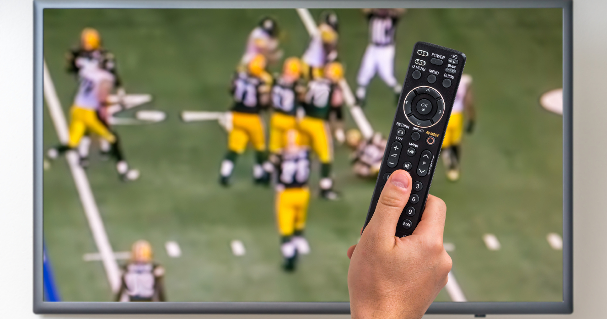 How to Watch Live Sports Without Cable - The Plug - HelloTech